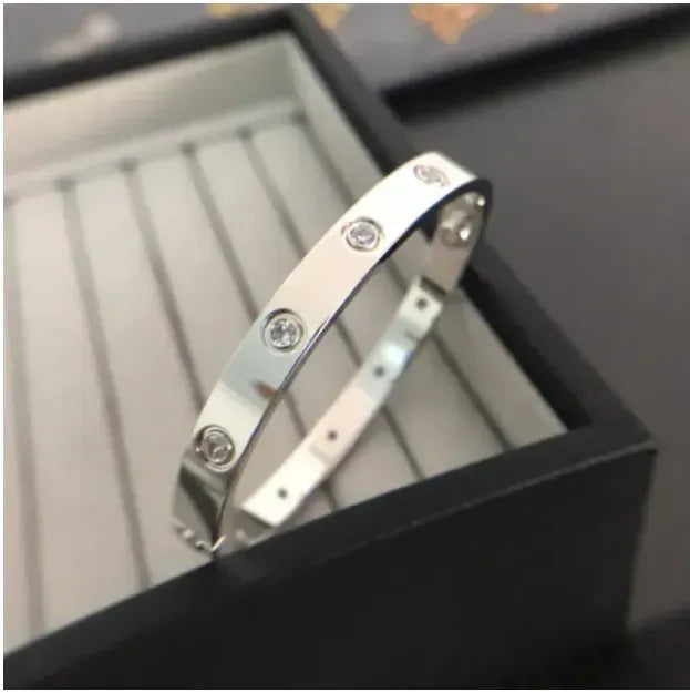 LOVE bracelet, classic model, 4 diamonds