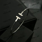 Black Onyx Wire Bracelet in Rose Gold